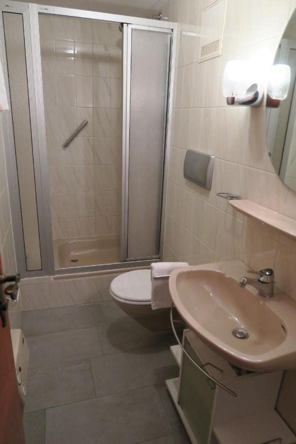 Tiroler Hof Hotel *